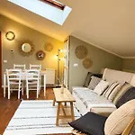 Maison Mezzanotte Mansarda Chic In Centro Con Parcheggio Privato Apartamento