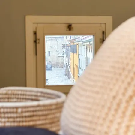 Maison Mezzanotte Mansarda Chic In Centro Con Parcheggio Privato * 拉文纳