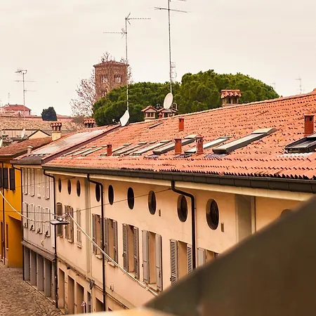 Maison Mezzanotte Mansarda Chic In Centro Con Parcheggio Privato Apartamento *