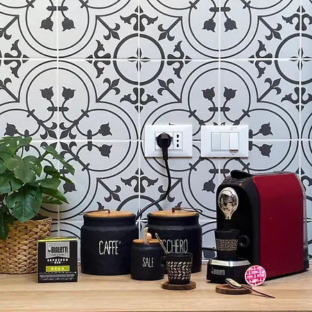 Maison Mezzanotte Mansarda Chic In Centro Con Parcheggio Privato 拉文纳